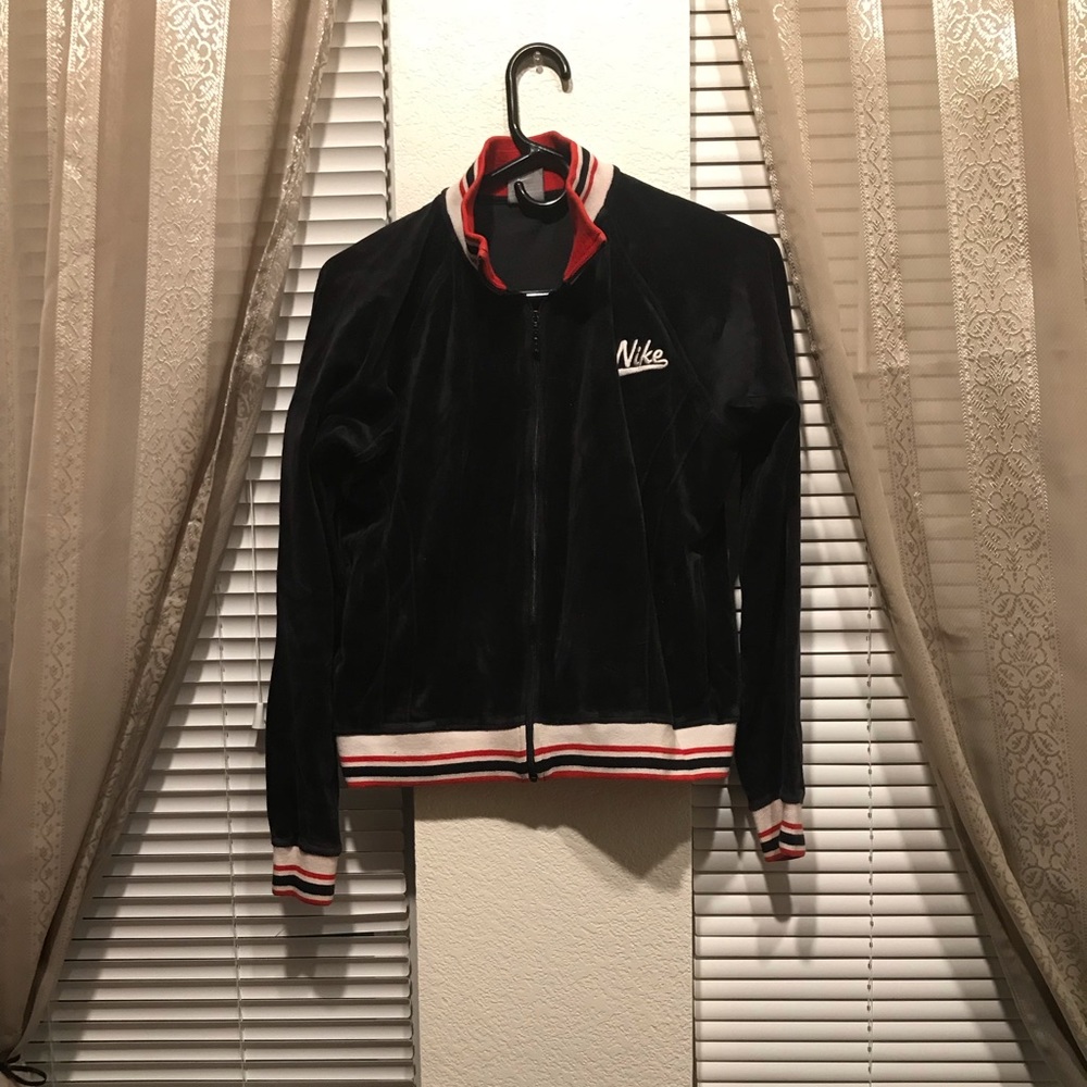Nike gym jacket